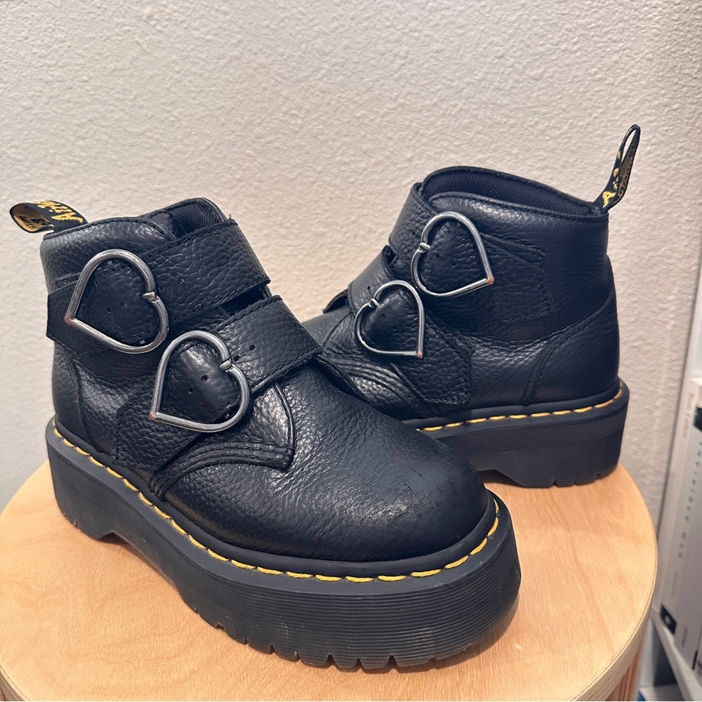 Dr. Martens Devon Heart Leather Boots UK 3 US 5 EU 36